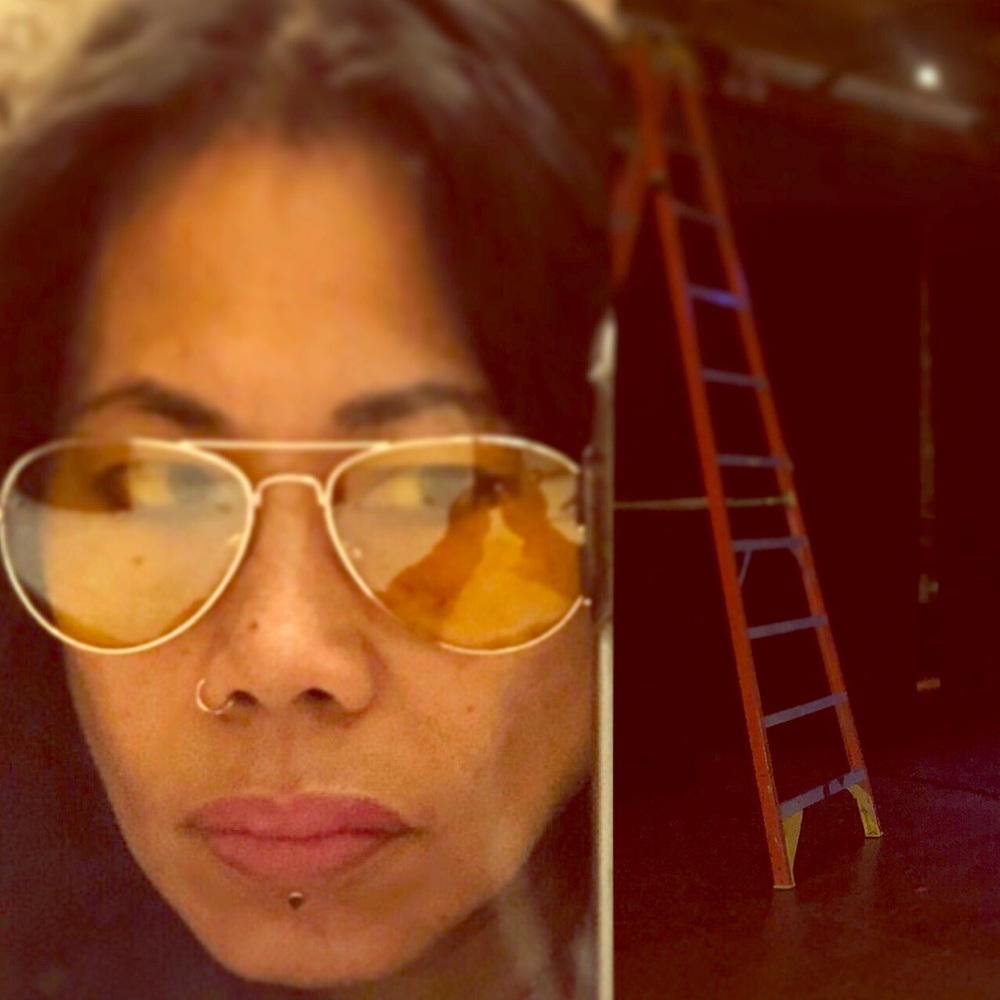 Meet your Posher, Leda